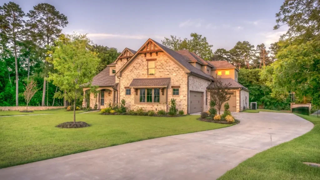 Boosting Your Home’s Curb Appeal: Practical Tips for a Lasting Impression Boosting Your Home's Curb Appeal Practical Tips for a Lasting Impression